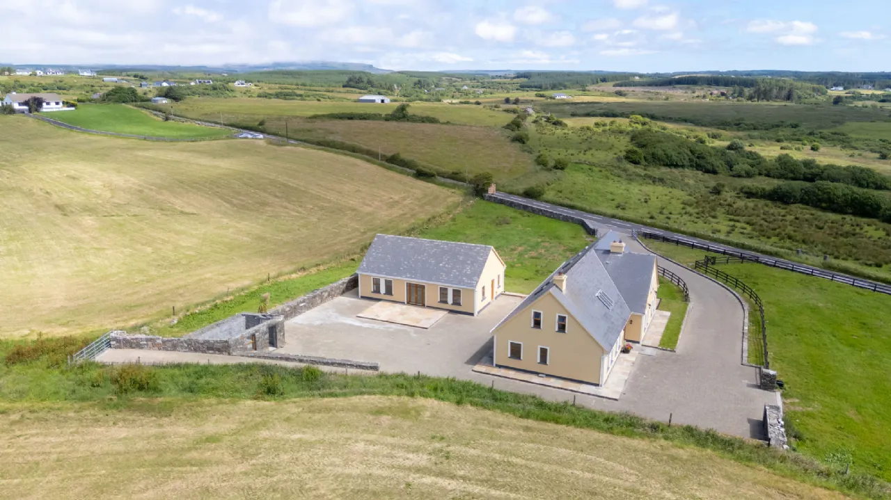 Photo of Fantor House, Carroweragh, Kilshanny, Co. Clare., V95 D8P3