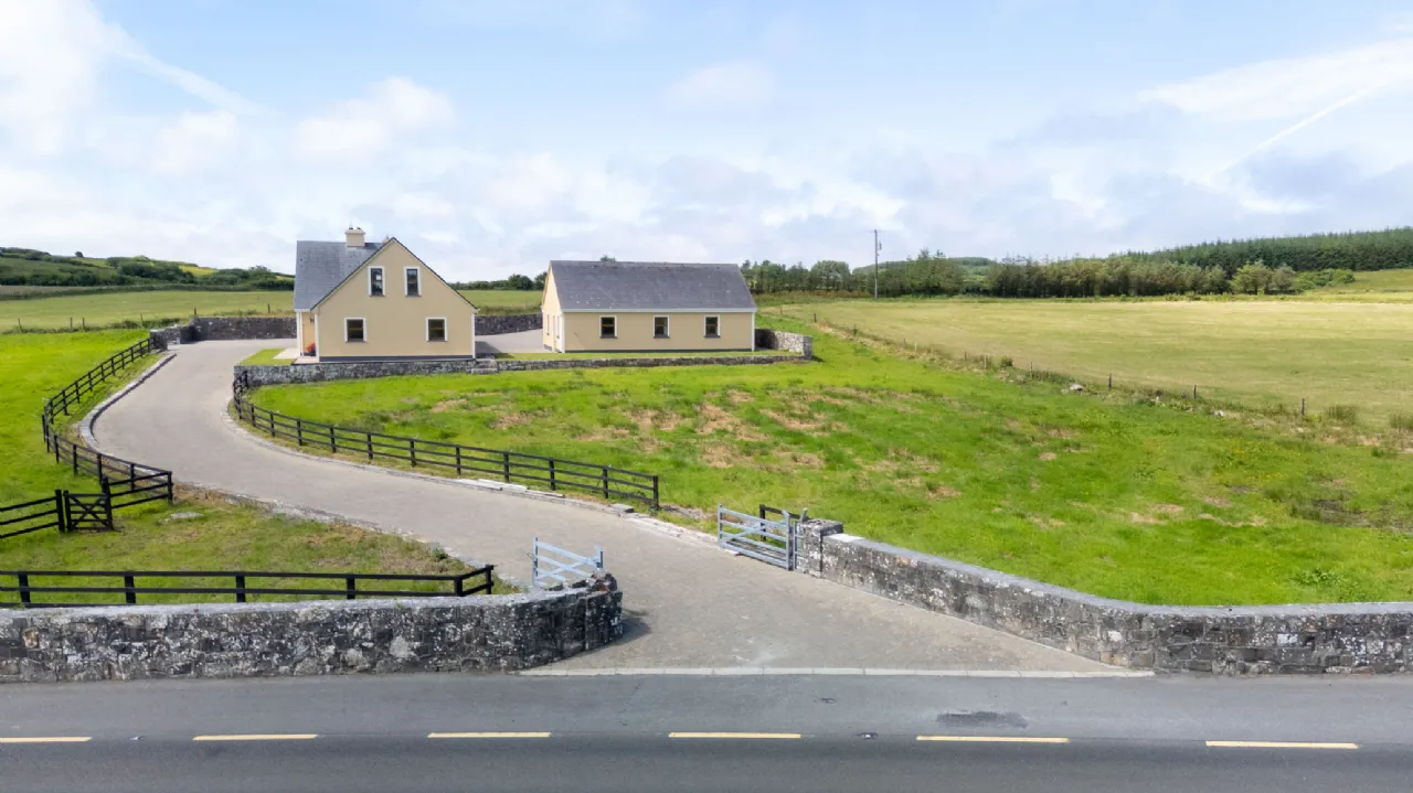 Photo of Fantor House, Carroweragh, Kilshanny, Co. Clare., V95 D8P3