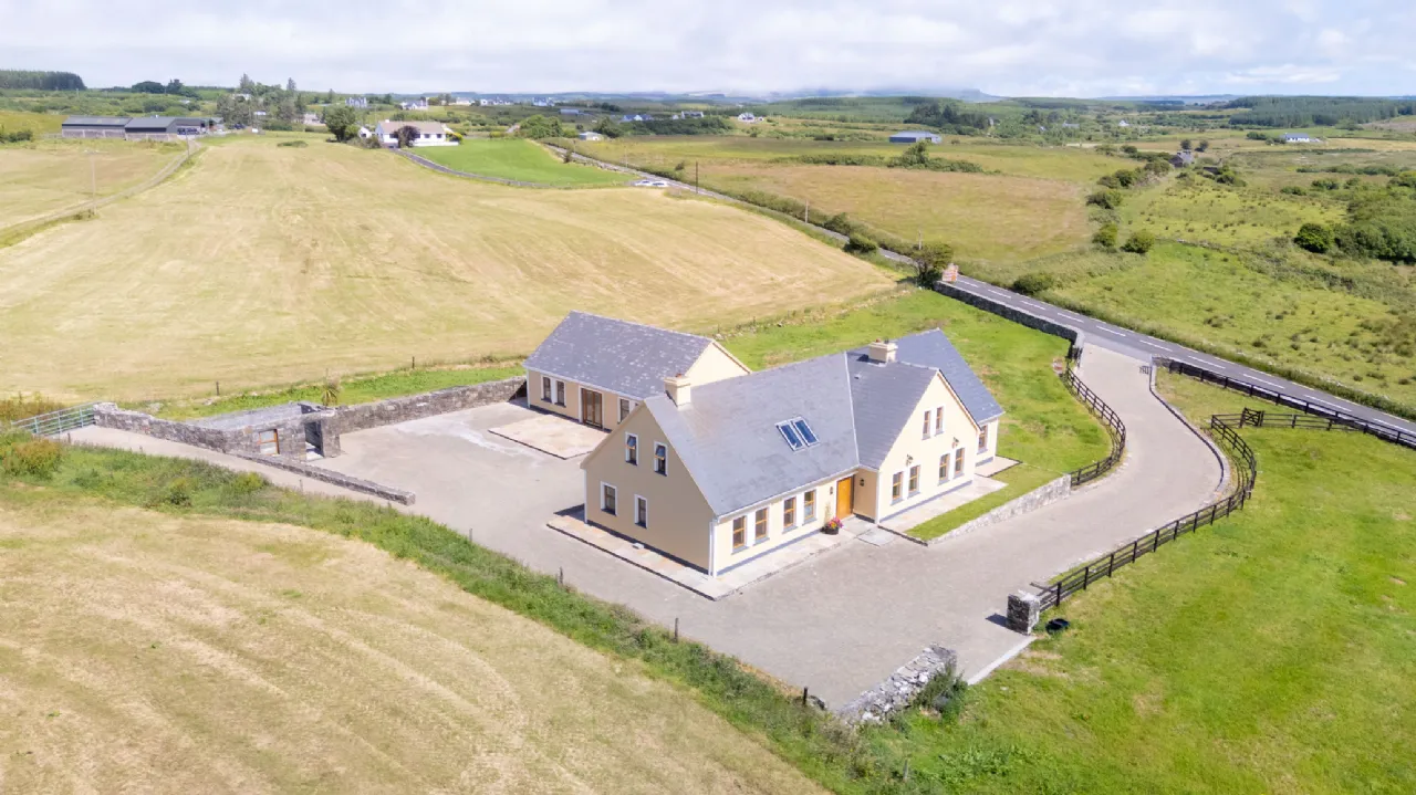Photo of Fantor House, Carroweragh, Kilshanny, Co. Clare., V95 D8P3