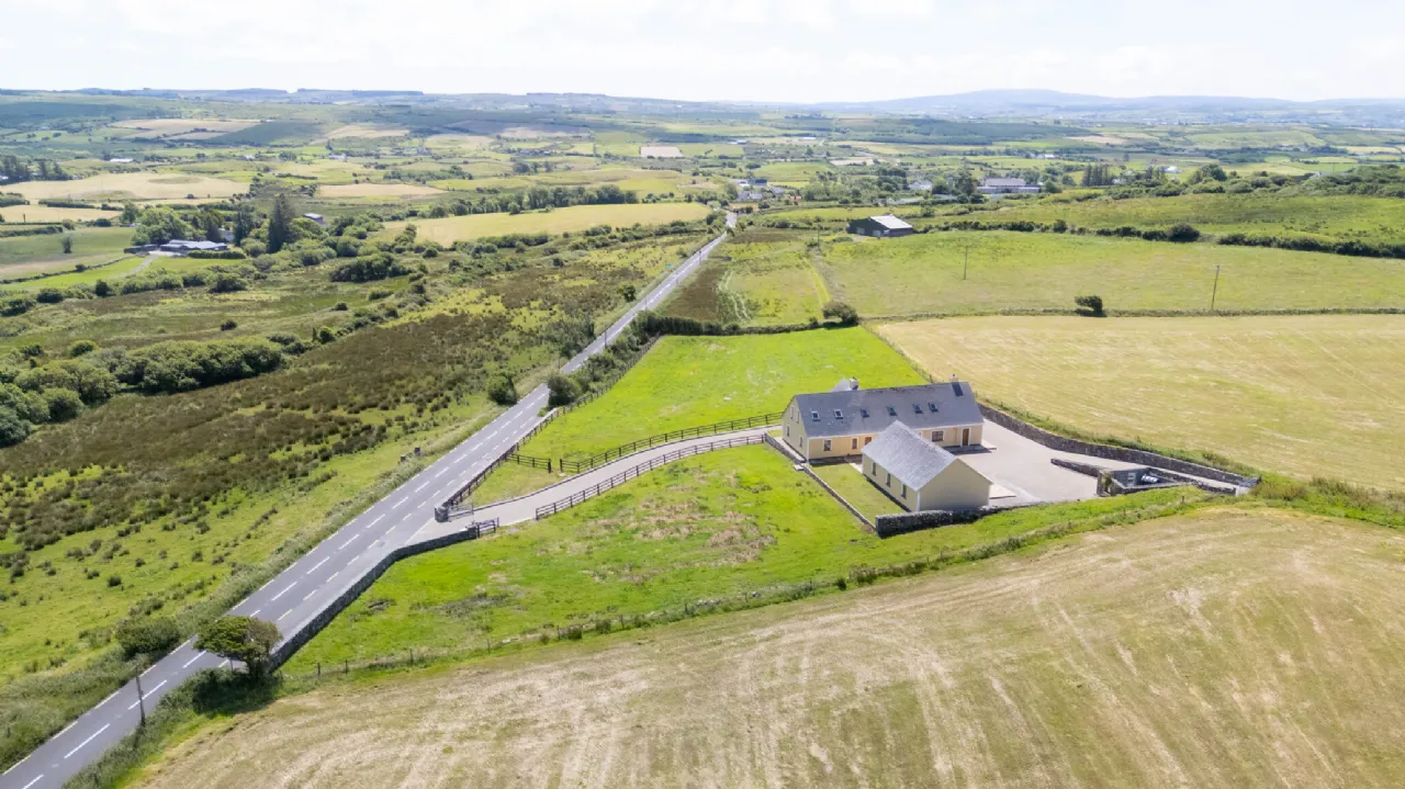 Photo of Fantor House, Carroweragh, Kilshanny, Co. Clare., V95 D8P3