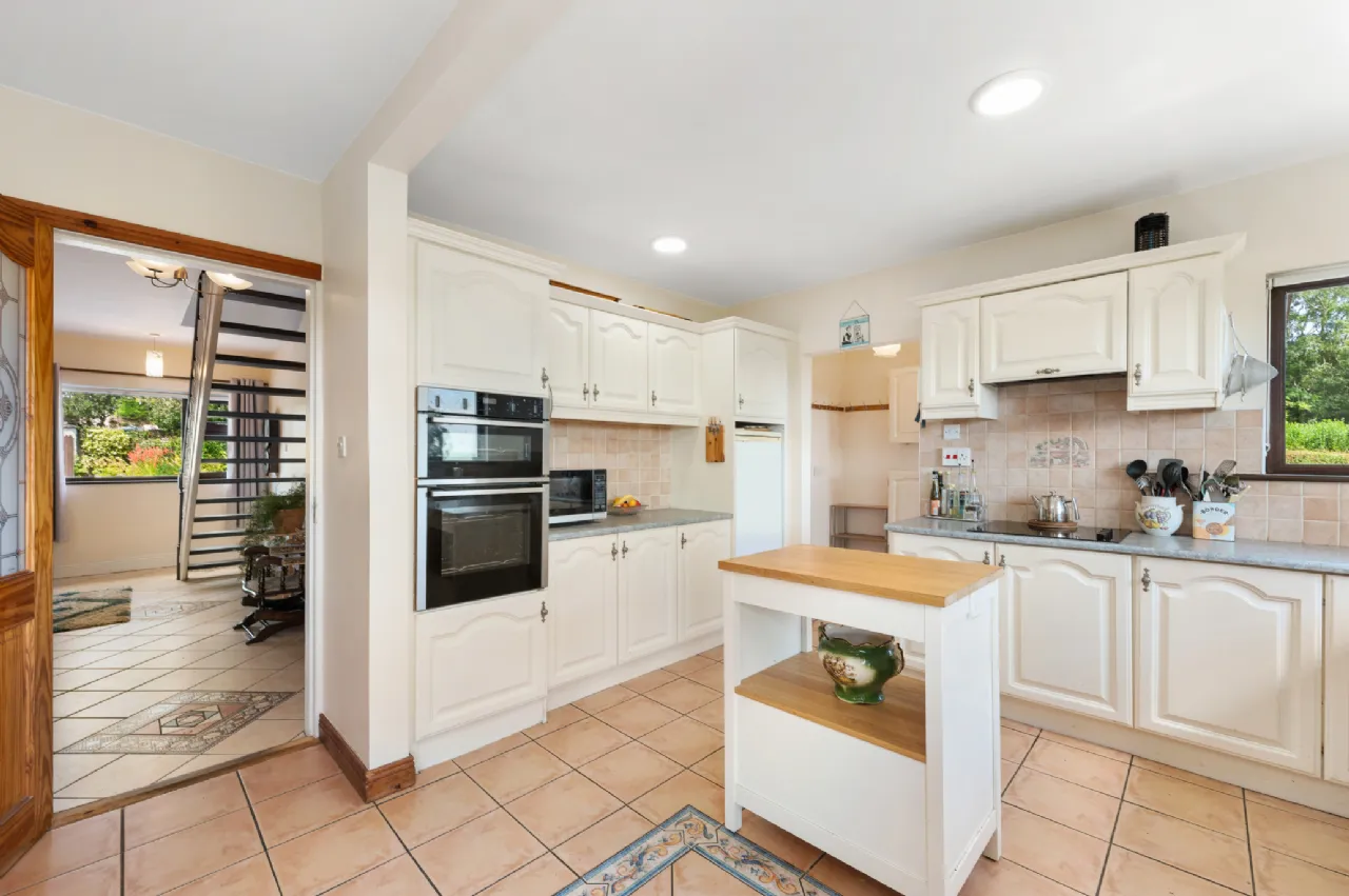 Photo of Corbally, Ballymore, Cobh, Co. Cork, P24 DP79
