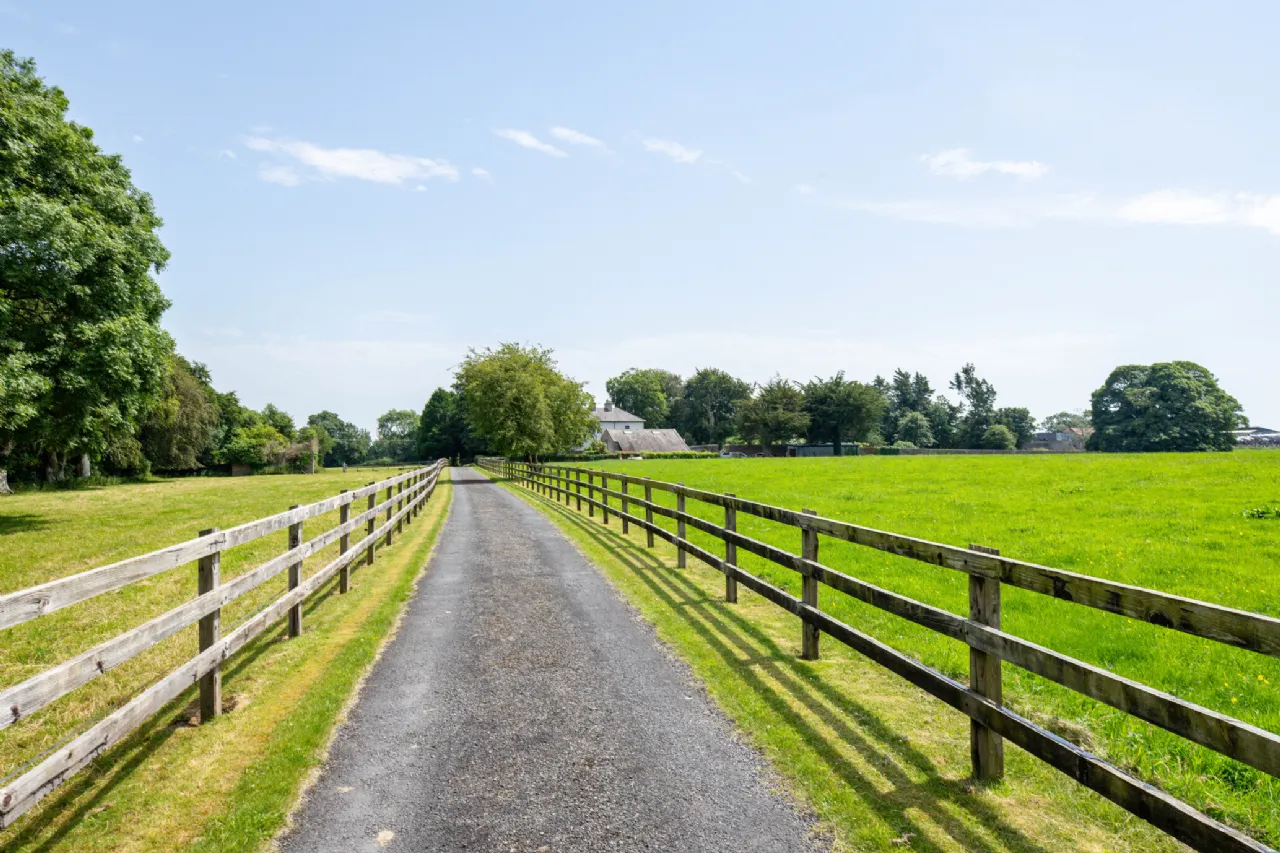 Photo of Glebe House, Aglish, Roscrea, Co Tipperary, E53 YH02