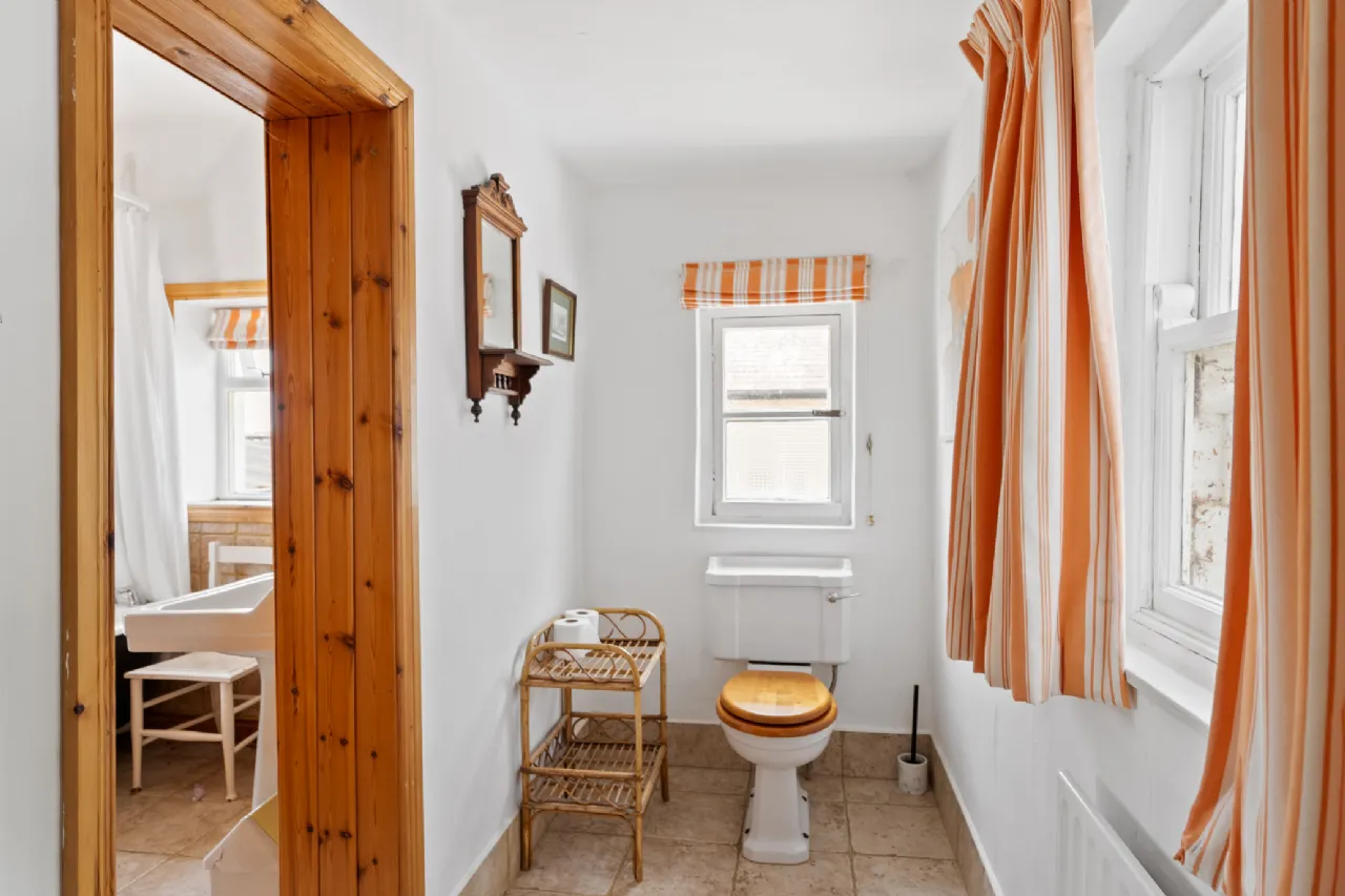 Photo of Glebe House, Aglish, Roscrea, Co Tipperary, E53 YH02