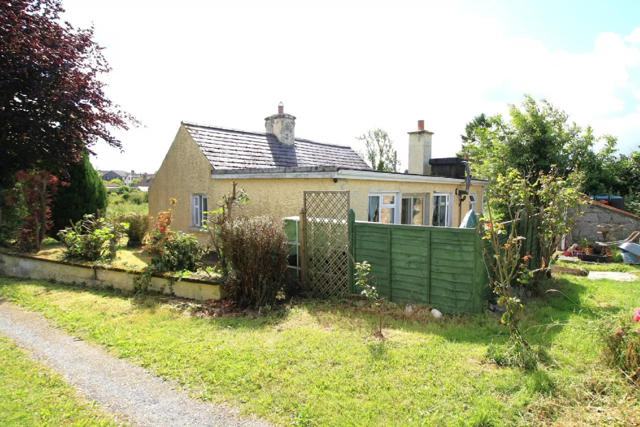 Photo of Rose Cottage, 1 Woodlands, Castledermot, Co Kildare, R14 NA44