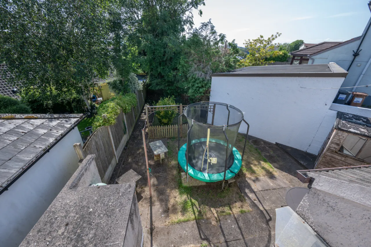 Photo of 101 Earlwood Estate, The Lough, Cork, T12 K6W6
