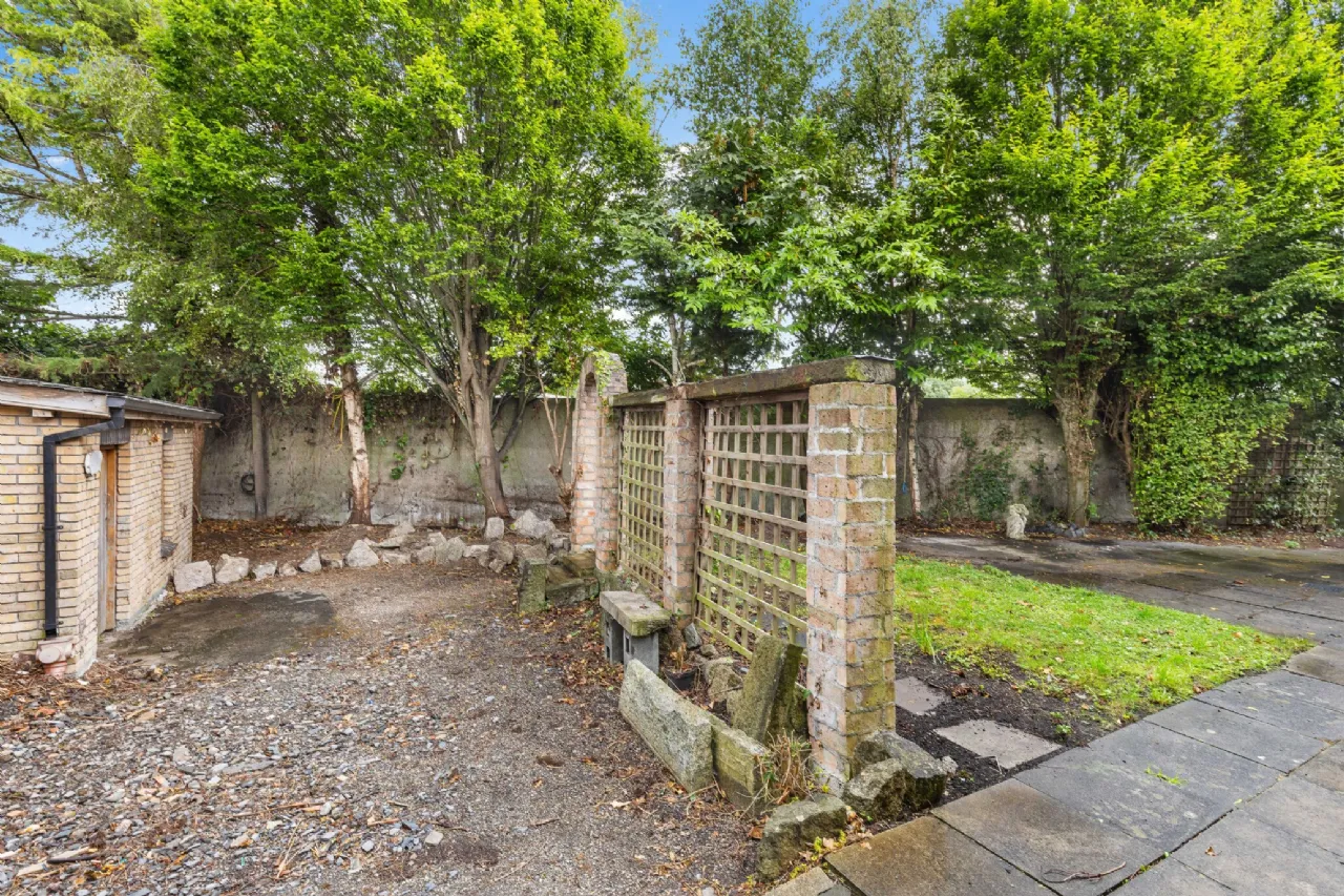 Photo of 2 Four Oaks, Oaklands Crescent, Rathgar, Dublin 6, D06 VF29