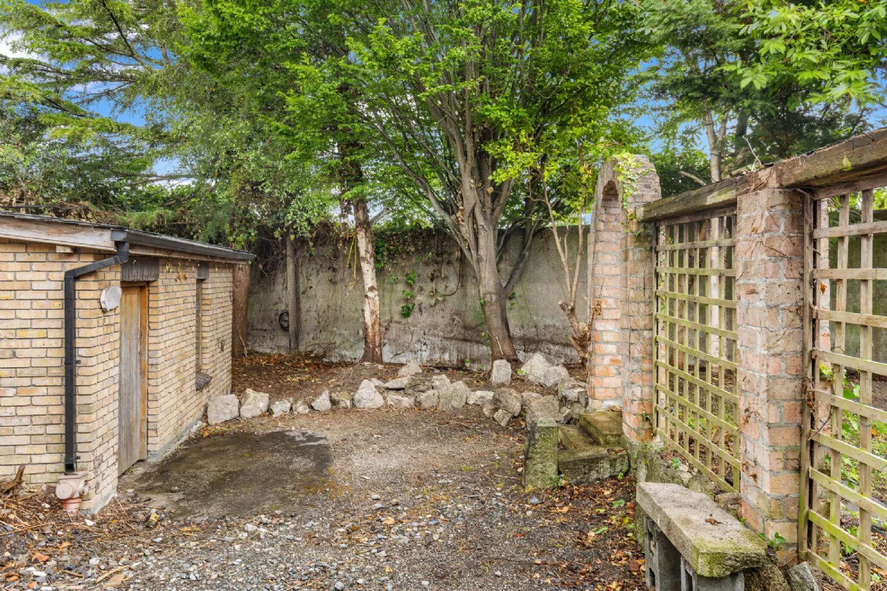 Photo of 2 Four Oaks, Oaklands Crescent, Rathgar, Dublin 6, D06 VF29