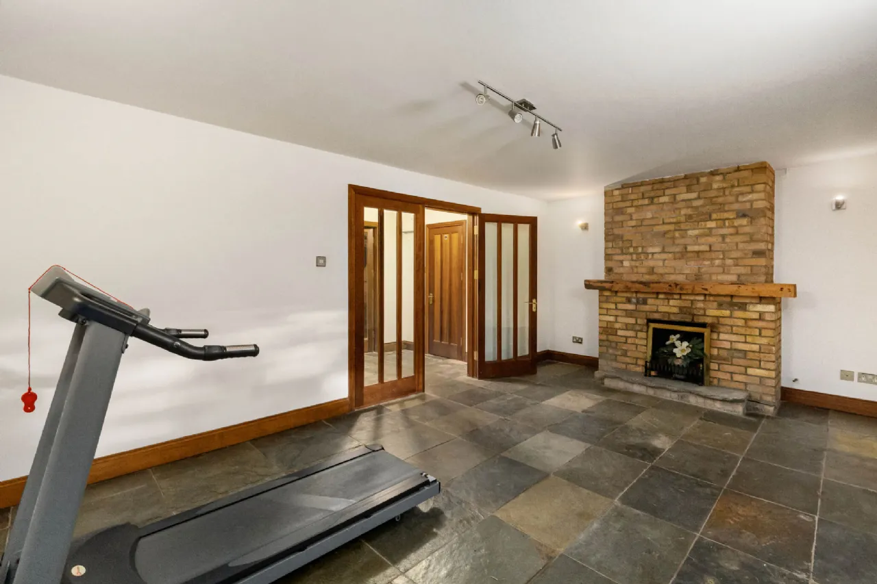 Photo of 2 Four Oaks, Oaklands Crescent, Rathgar, Dublin 6, D06 VF29