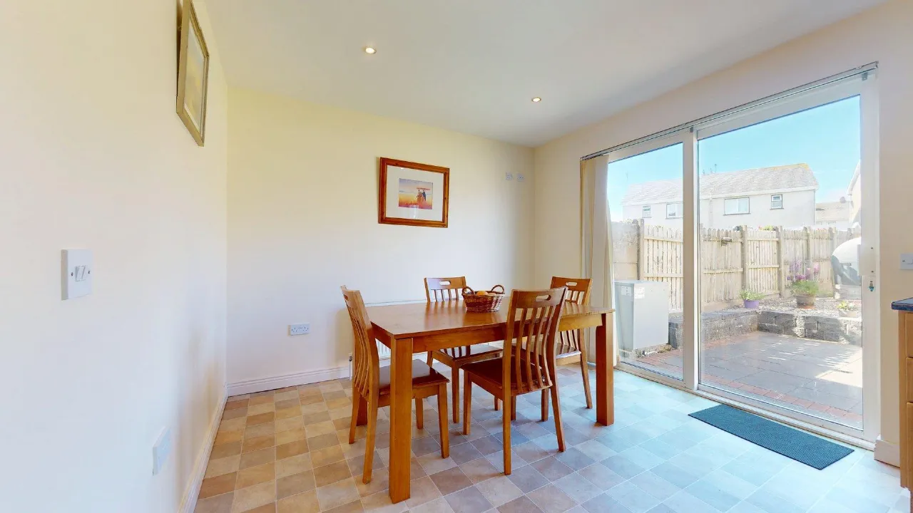Photo of 112 Manor Village, Westport Road, Castlebar, Co. Mayo, F23 R598