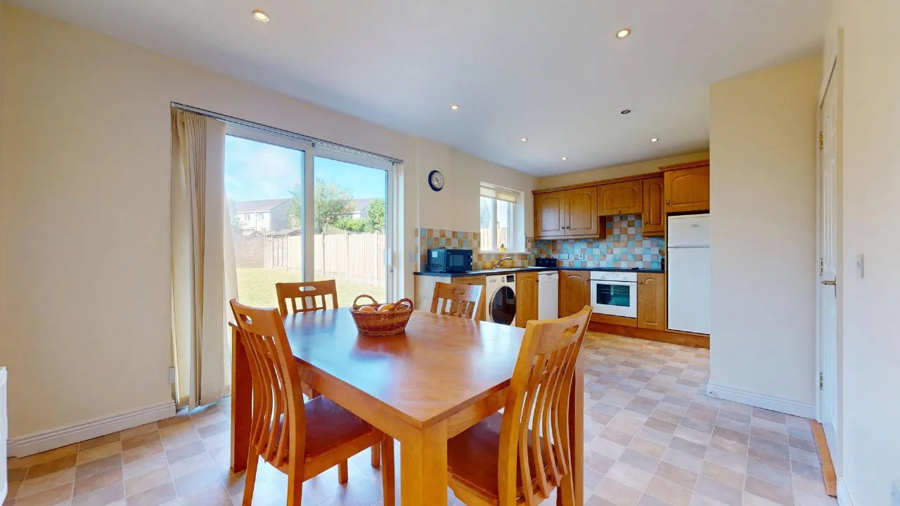 Photo of 112 Manor Village, Westport Road, Castlebar, Co. Mayo, F23 R598
