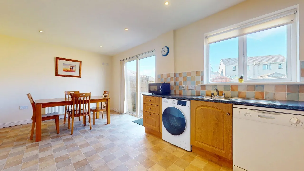 Photo of 112 Manor Village, Westport Road, Castlebar, Co. Mayo, F23 R598