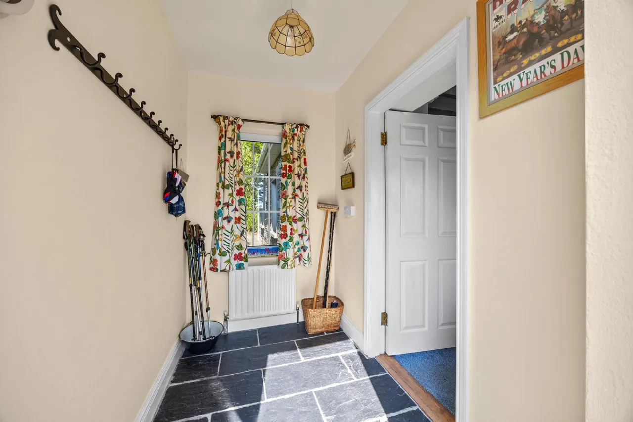 Photo of Whispering Pines, Reenacappul, Ahakista, Durrus, Co Cork, P75 NH21