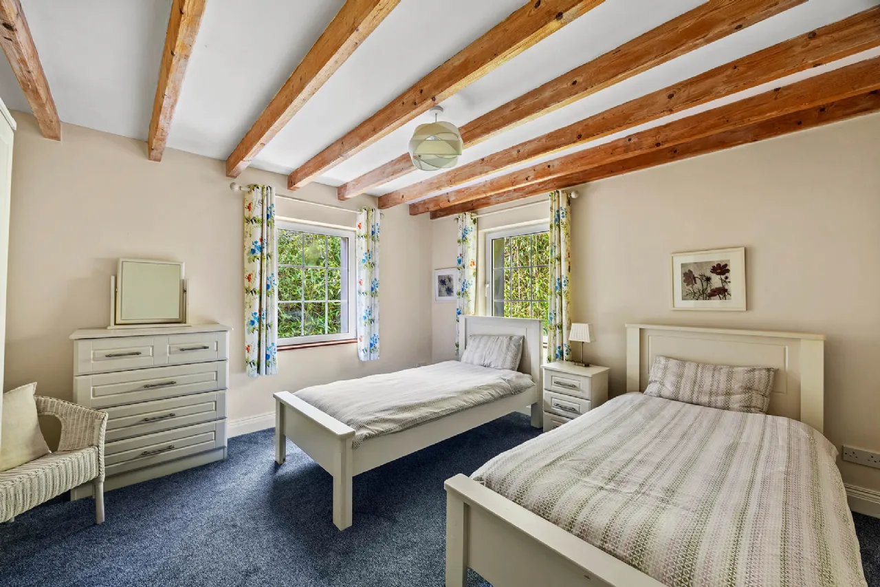 Photo of Whispering Pines, Reenacappul, Ahakista, Durrus, Co Cork, P75 NH21