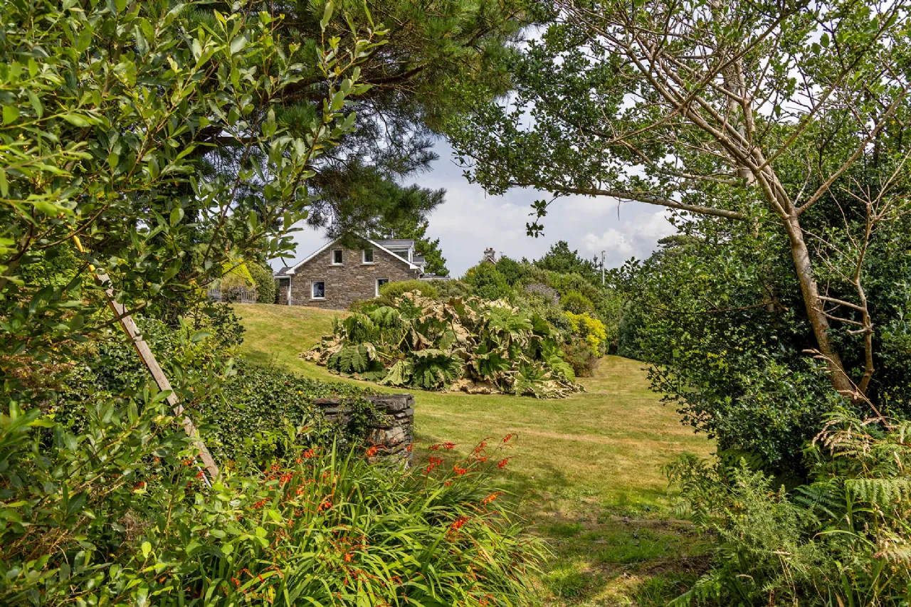 Photo of Whispering Pines, Reenacappul, Ahakista, Durrus, Co Cork, P75 NH21