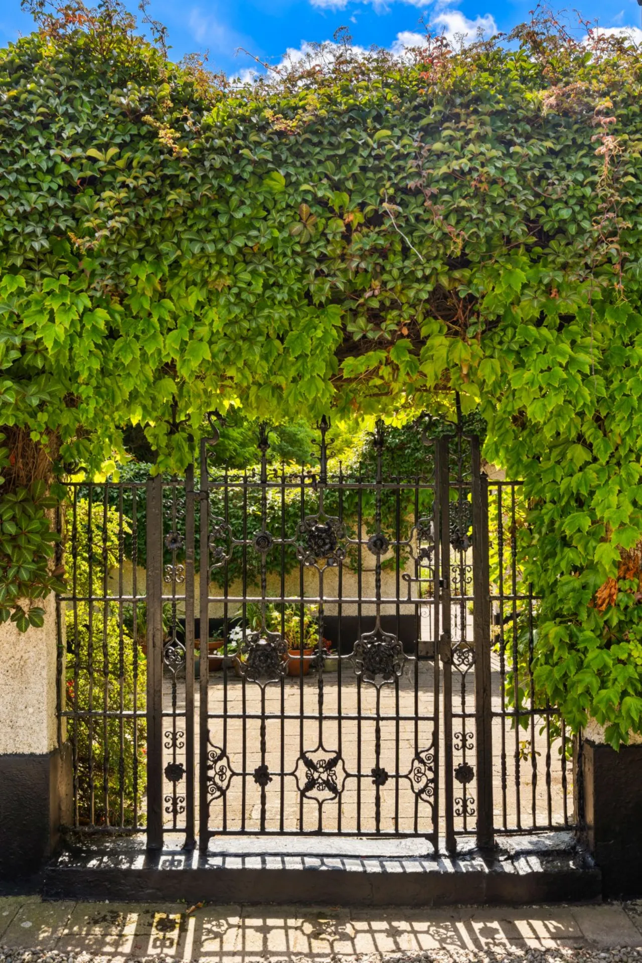 Photo of Keady Galleon, Stillorgan Park, Blackrock, Co Dublin, A94 P621