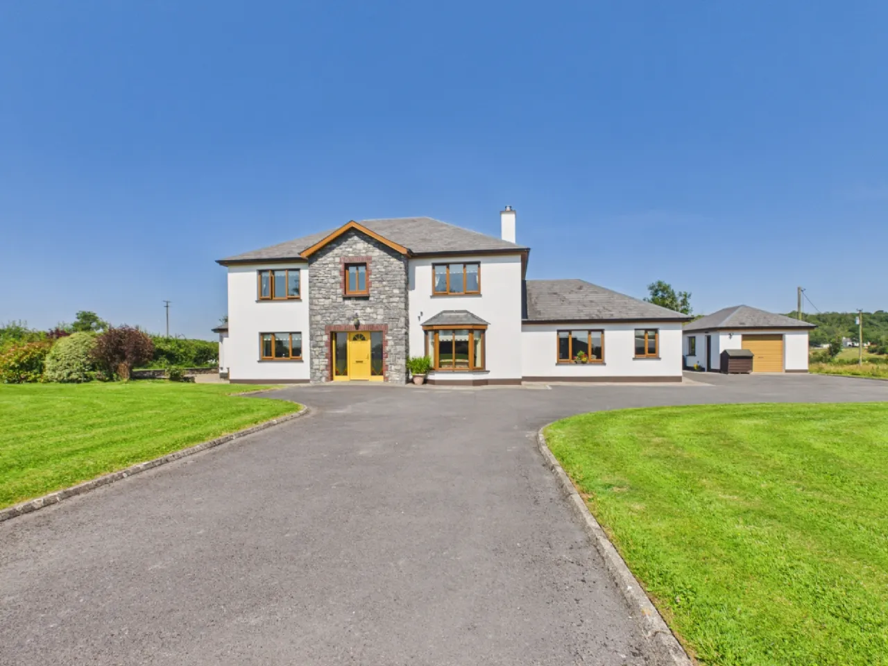 Photo of Ballyveskil, Tiermaclane, Ennis, Co. Clare., V95 PPW4