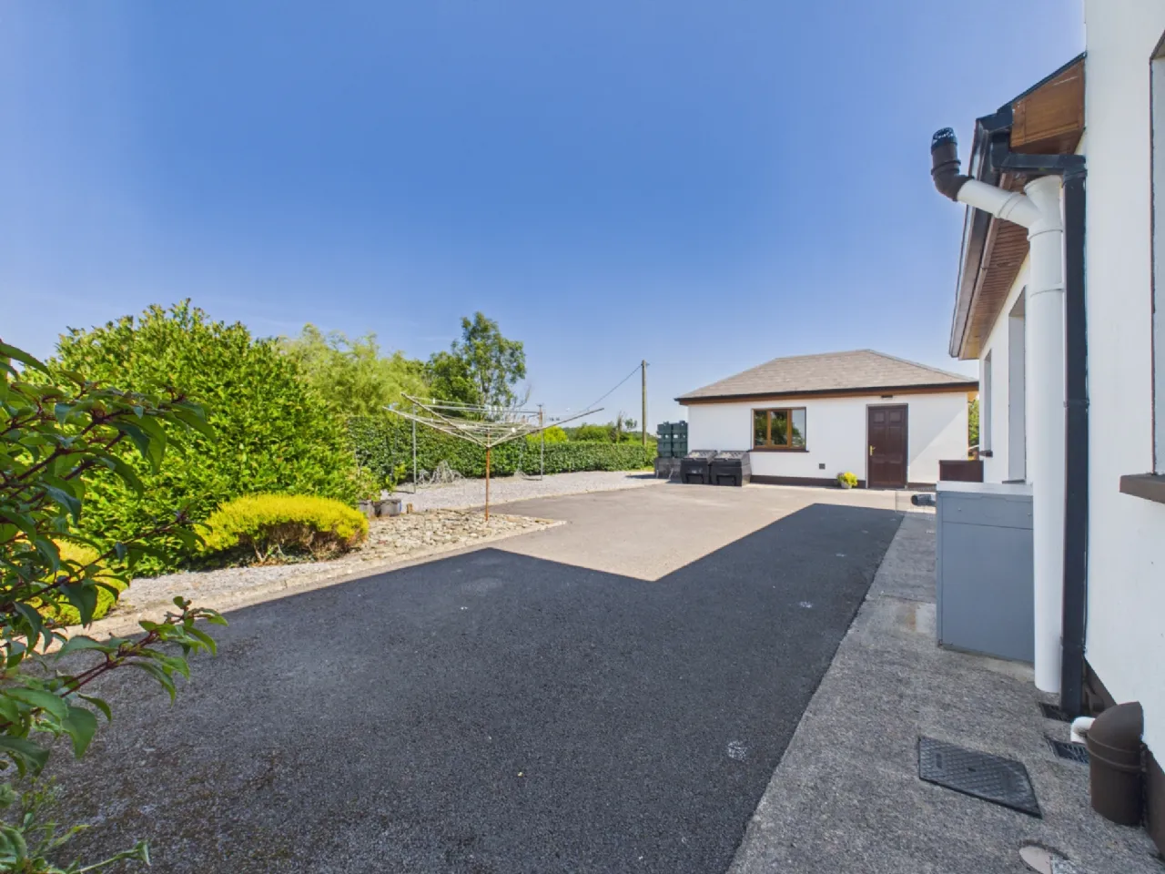 Photo of Ballyveskil, Tiermaclane, Ennis, Co. Clare., V95 PPW4