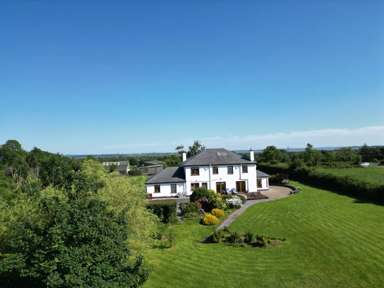 Photo of Ballyveskil, Tiermaclane, Ennis, Co. Clare., V95 PPW4