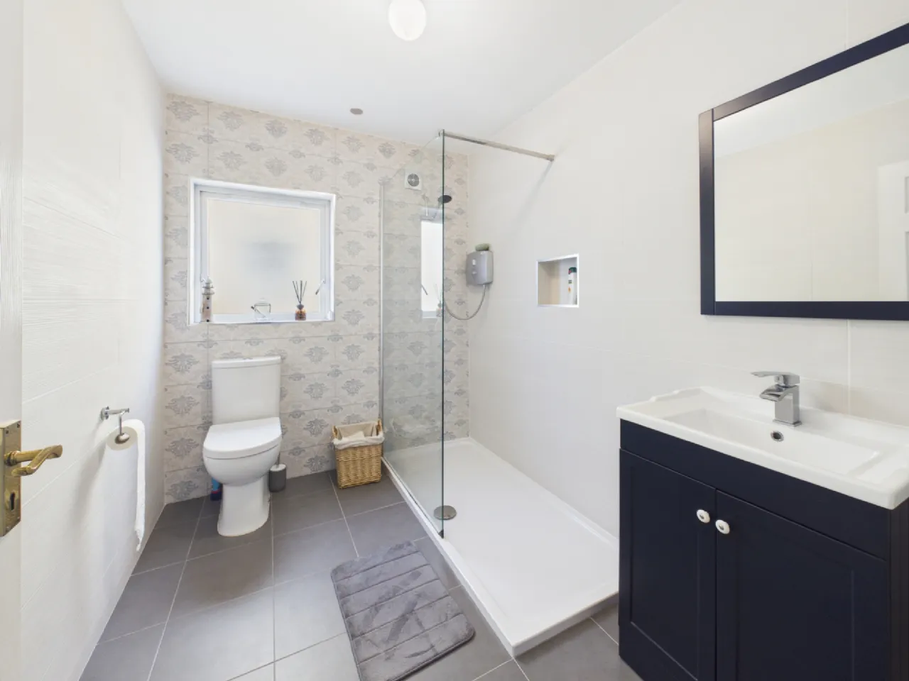 Photo of 53 Inis Clair, Kildysart Road, Clarecastle, Co Clare, V95 XTR6