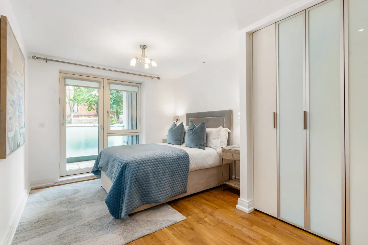 Photo of 1 Shrewsbury Square, Sandymount Avenue, Ballsbridge, Dublin 4, D04 HF29