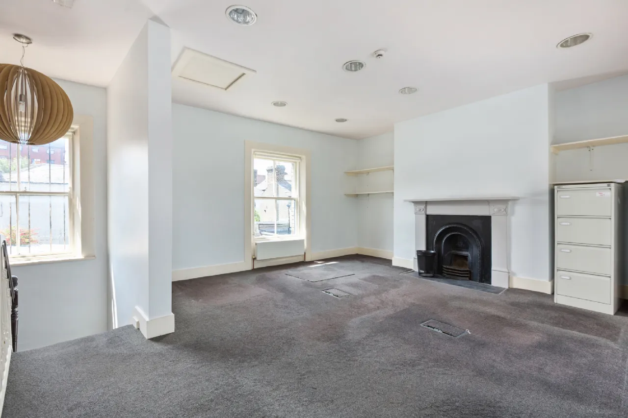 Photo of 13 Lower Grand Canal Street, Dublin 2, D02 T268