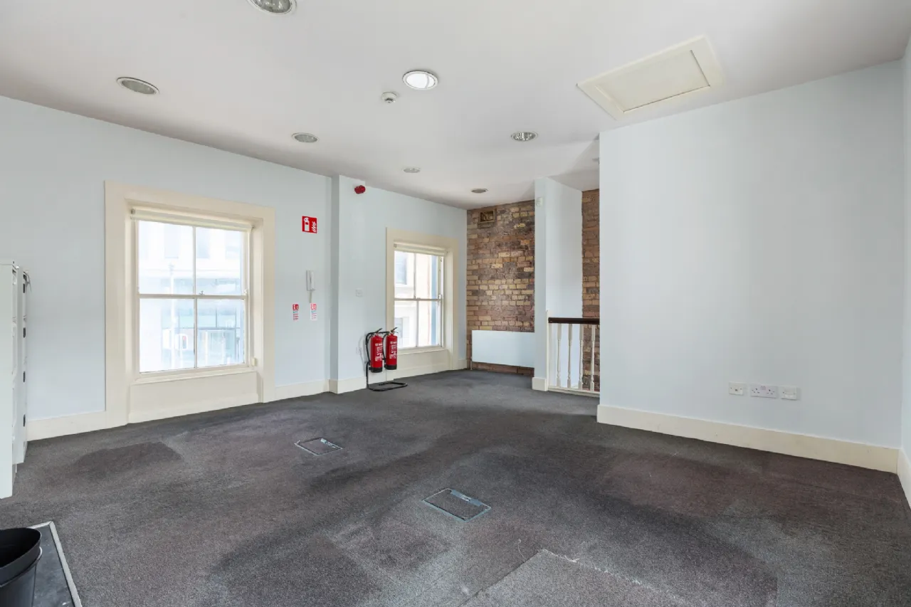 Photo of 13 Lower Grand Canal Street, Dublin 2, D02 T268