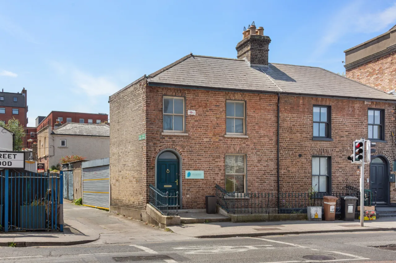 Photo of 13 Lower Grand Canal Street, Dublin 2, D02 T268