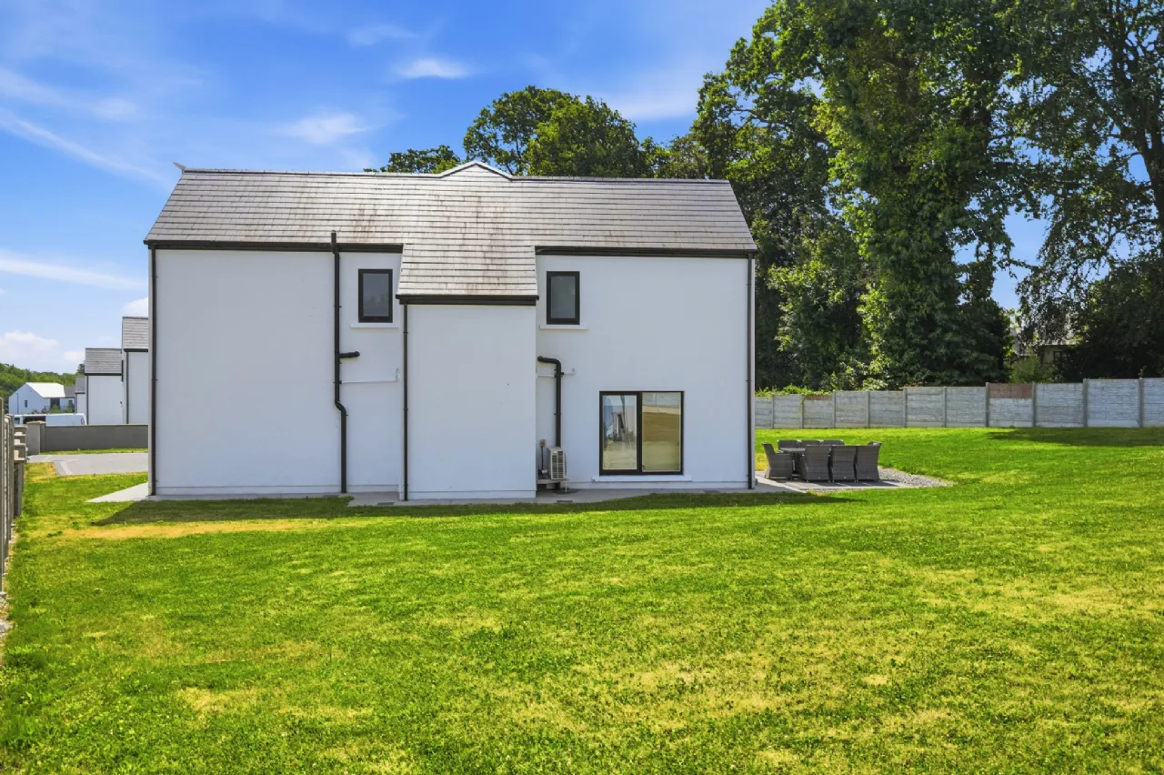 Photo of 8 Oak Grove, Bunclody Woods, Carrickduff, Bunclody, Co. Wexford, Y21 F6RK