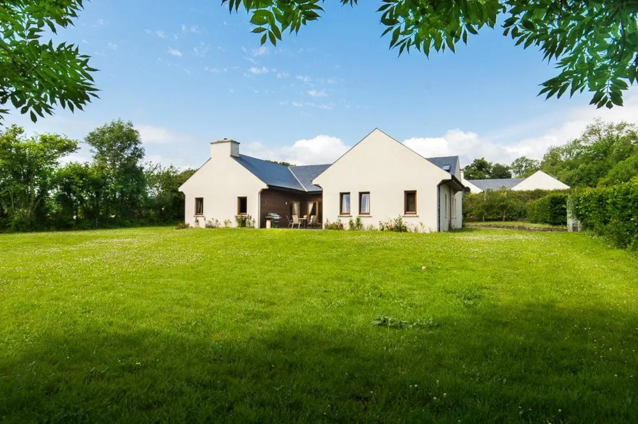 Photo of 1 Cahir Lodges, Cahir West, Kenmare, Co Kerry, V93 W088