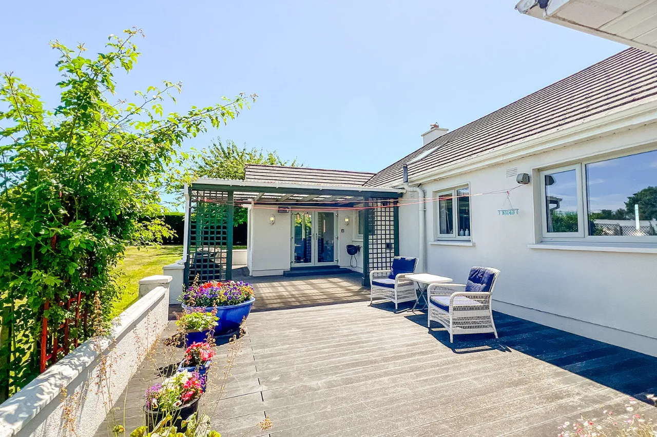 Photo of The Farside, Station Road, Thomastown, Co Kilkenny, R95 F8E8