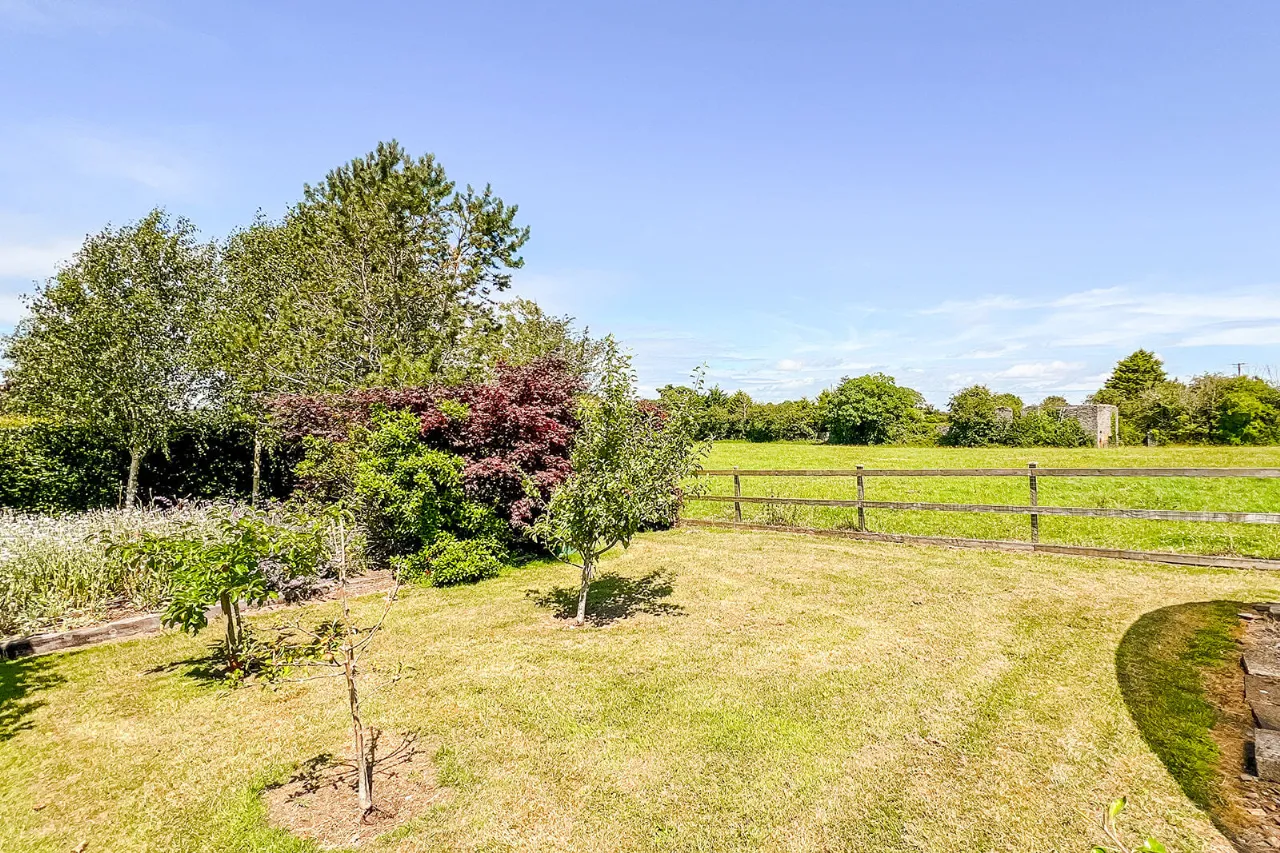 Photo of The Farside, Station Road, Thomastown, Co Kilkenny, R95 F8E8