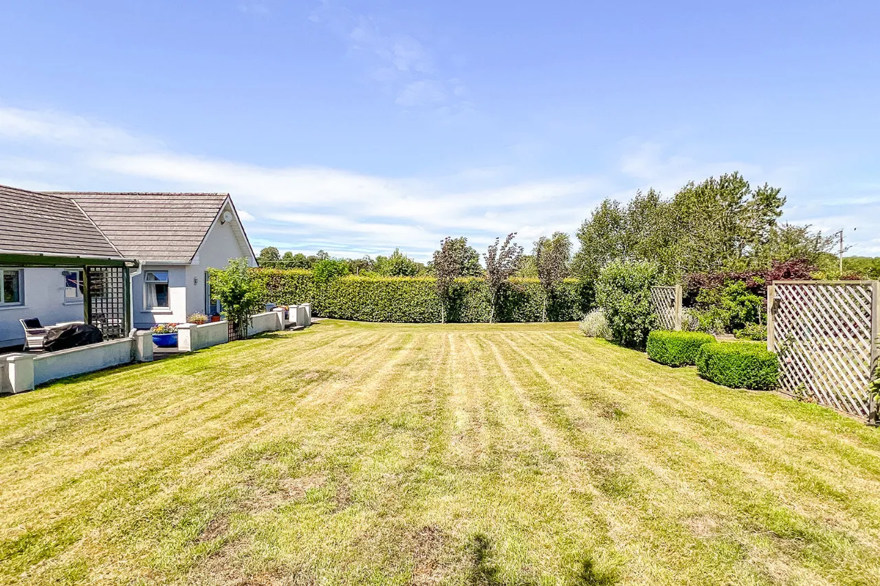 Photo of The Farside, Station Road, Thomastown, Co Kilkenny, R95 F8E8