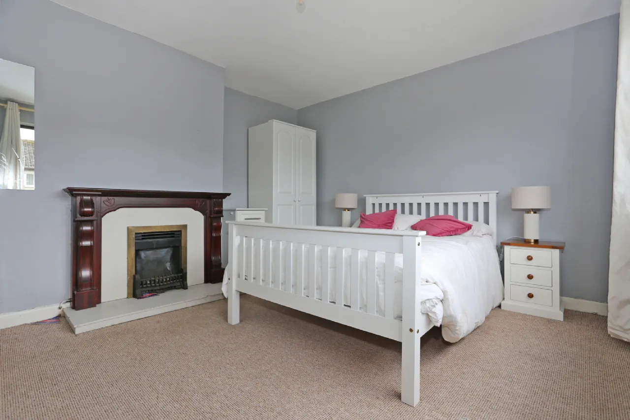 Photo of 23 Dooneen Road, Woodview Park, Limerick, V94 NX4N