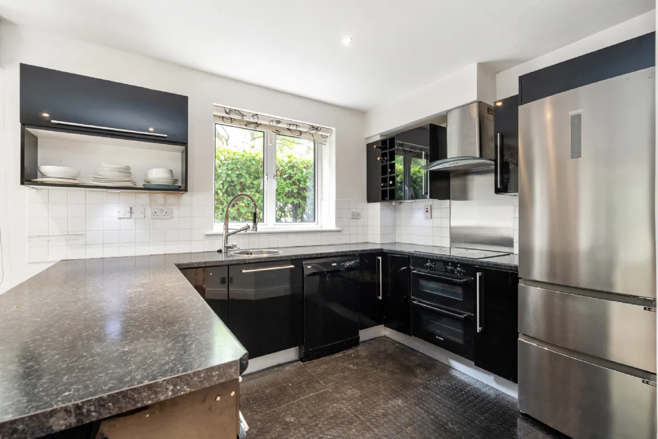 Photo of Ballsbridge Wood, Ballsbridge, Dublin 4, D04 TH77