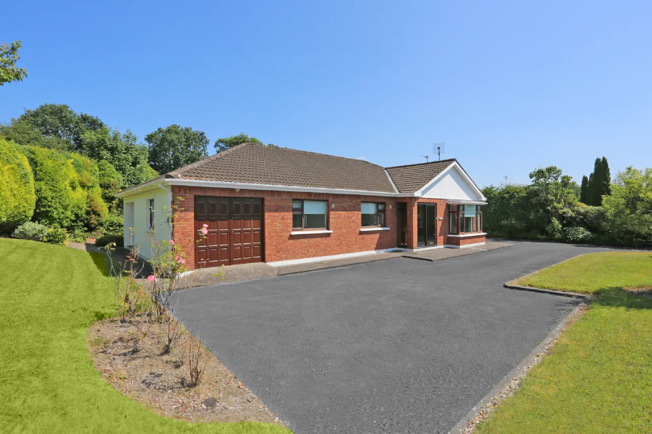Photo of St Margaret's, 15 Lakyle Heights, Ardnacrusha, Co Clare, V94Y3CR