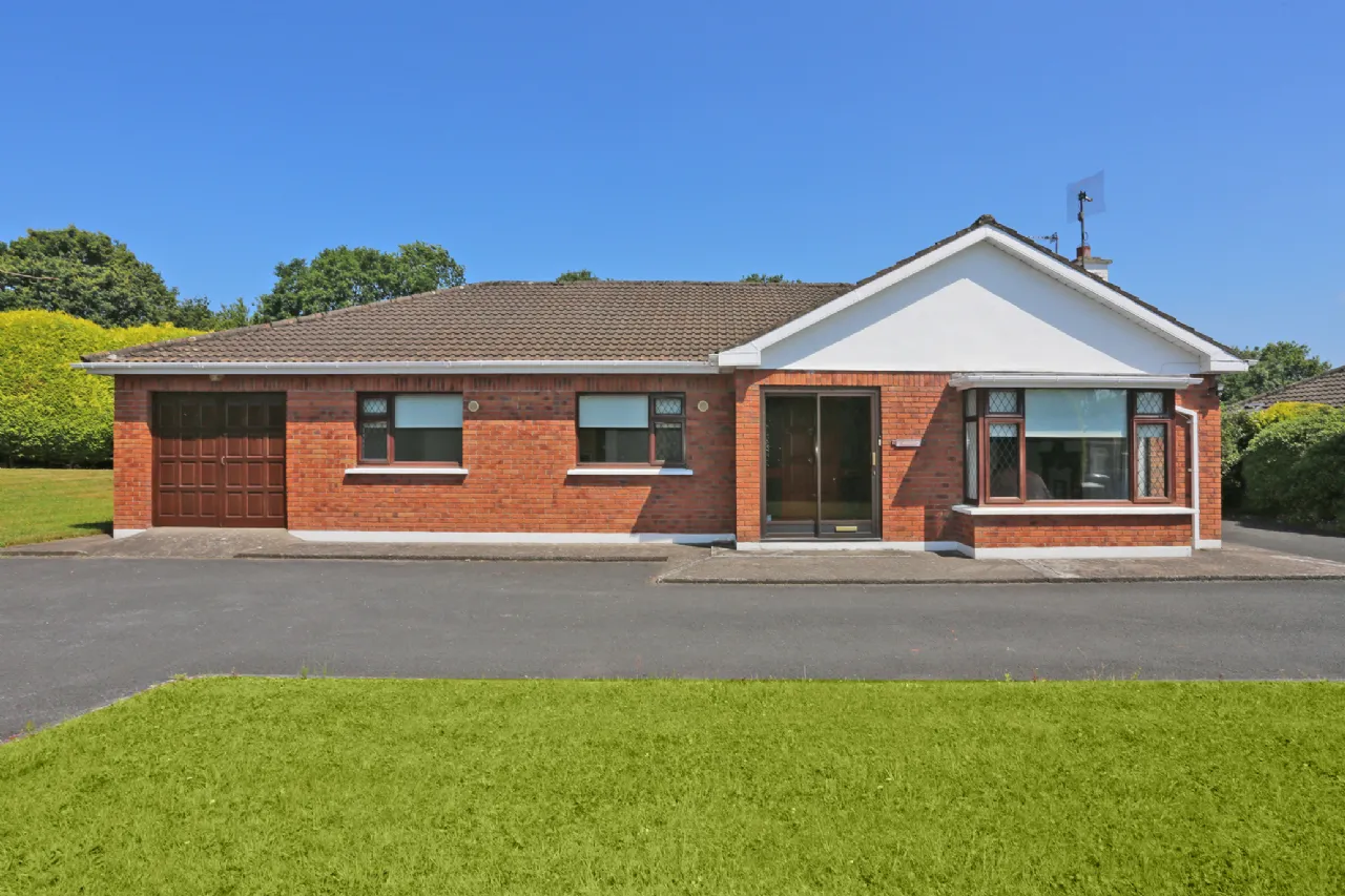 Photo of St Margaret's, 15 Lakyle Heights, Ardnacrusha, Co Clare, V94Y3CR