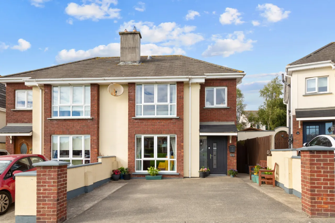 Photo of 13 The Crescent, Meadowvale, Arklow, Co Wicklow, Y14A628