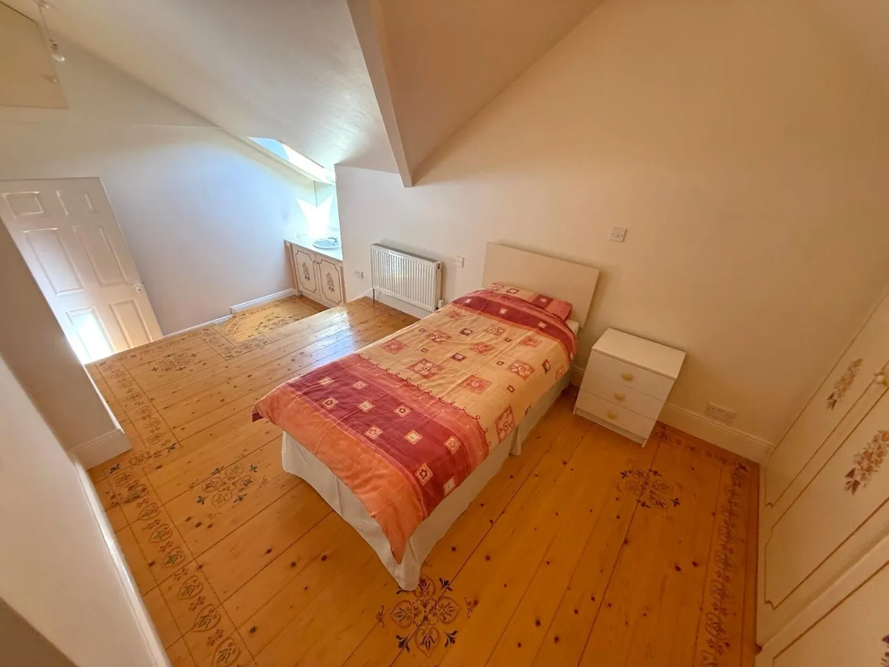 Photo of The Green, Chapel Street, Bandon, Co. Cork, P72 FH52