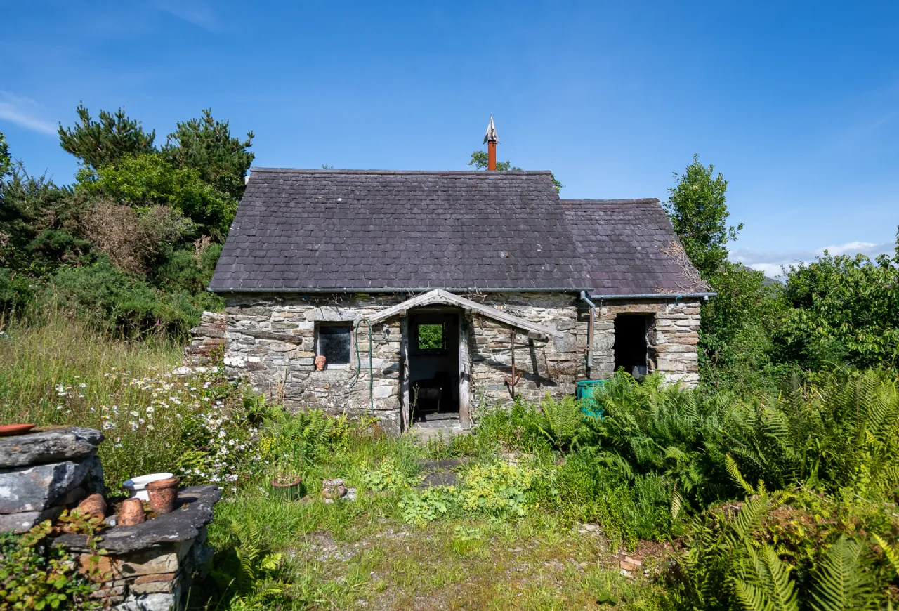 Photo of Spyglass Hill, Loughaunacreen, Kilmakillouge, Lauragh - Kenmare, Co Kerry, V93 KW94