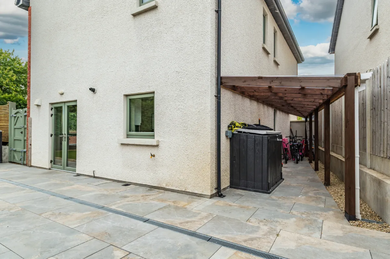 Photo of 1 Newtown Avenue, The Meadows, Kill, Co. Kildare, W91 CVH5