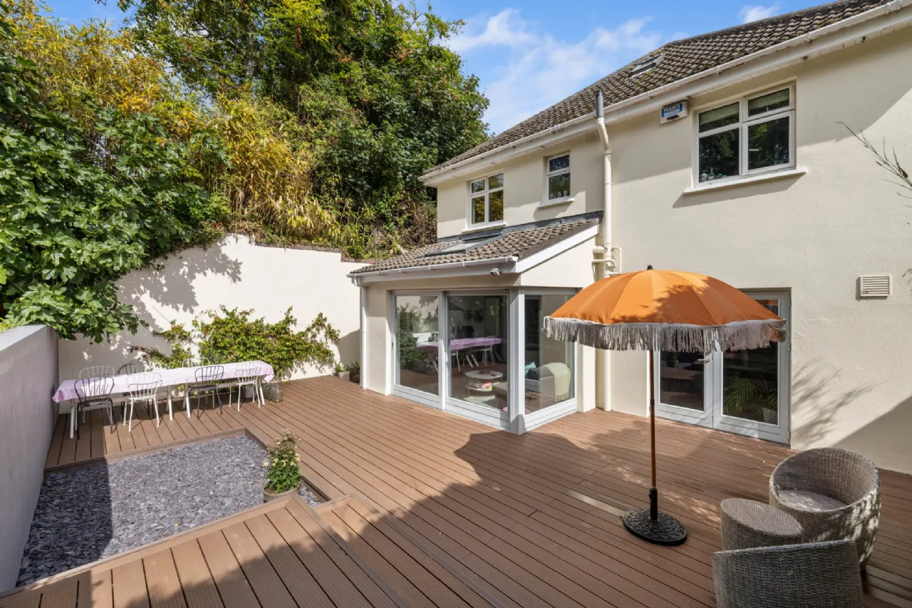 Photo of 11 Rathmichael Woods, Shankill, Dublin 18, D18 E1T2