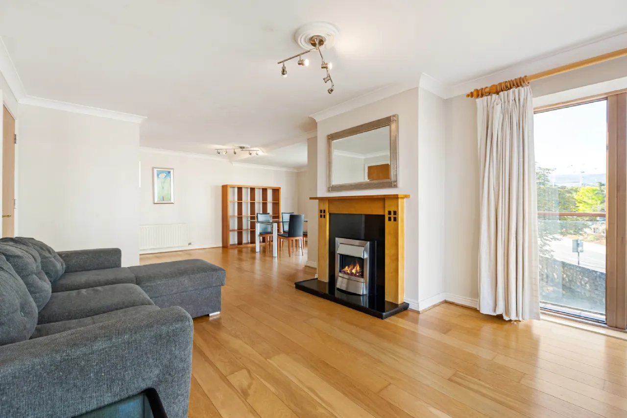 Photo of 36 The Blackthorn, Sandyford Road, Dundrum, D16 EK00