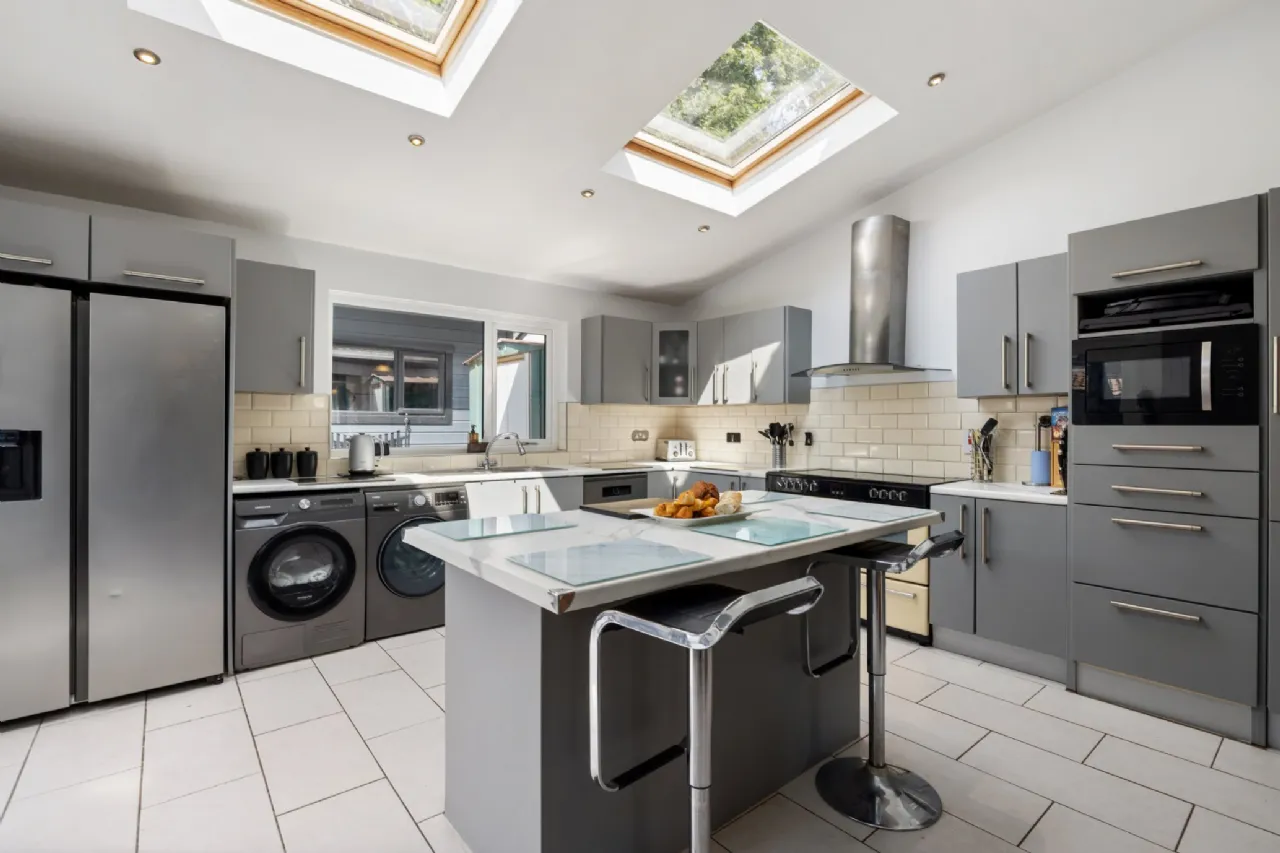 Photo of 58 Mountain View, Crinken Glen, Shankill, Dublin 18, D18 A0X9