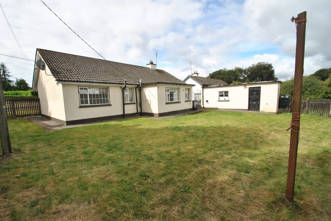 Photo of Seffin, Birr, Co. Offaly, R42 CD42