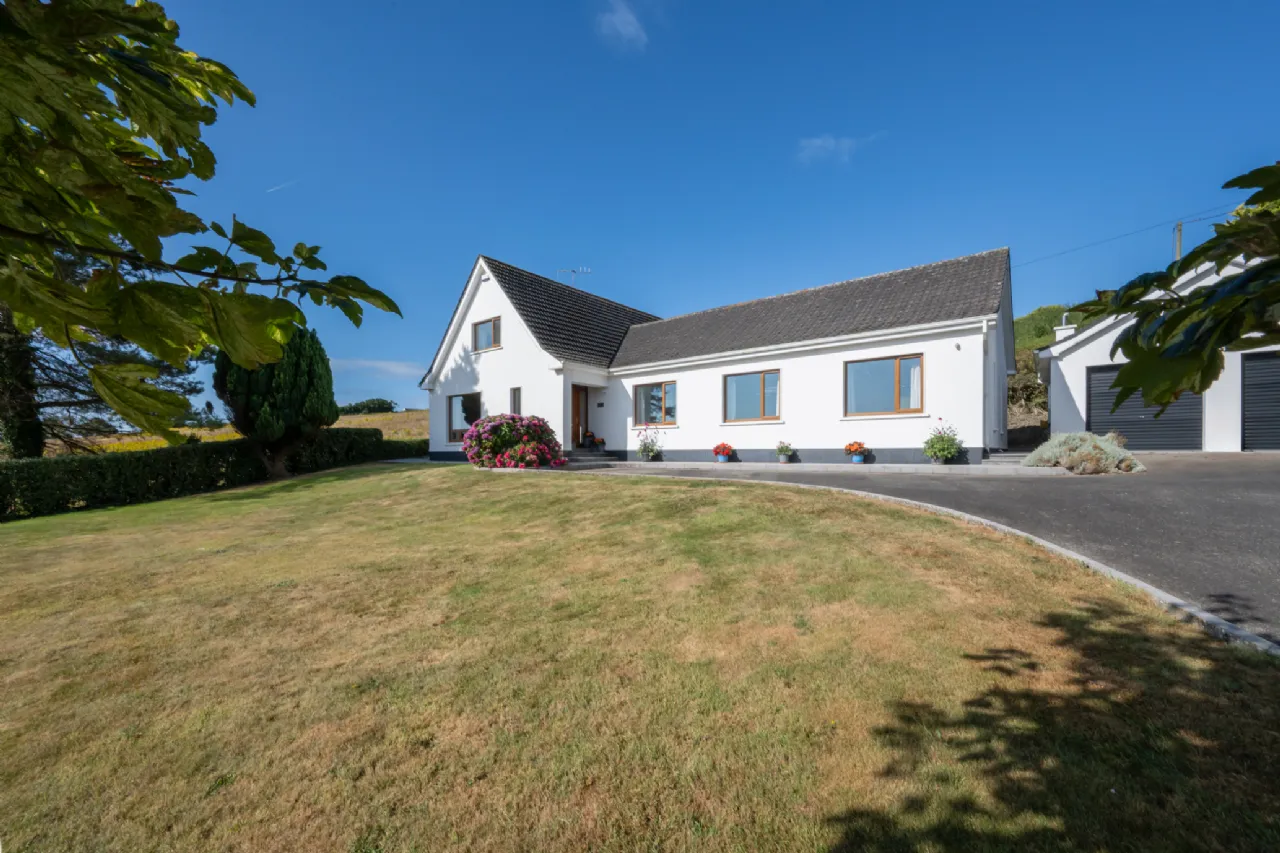 Photo of The Anchor, Ardkilly, Sandycove, Kinsale, Co Cork, P17HY11