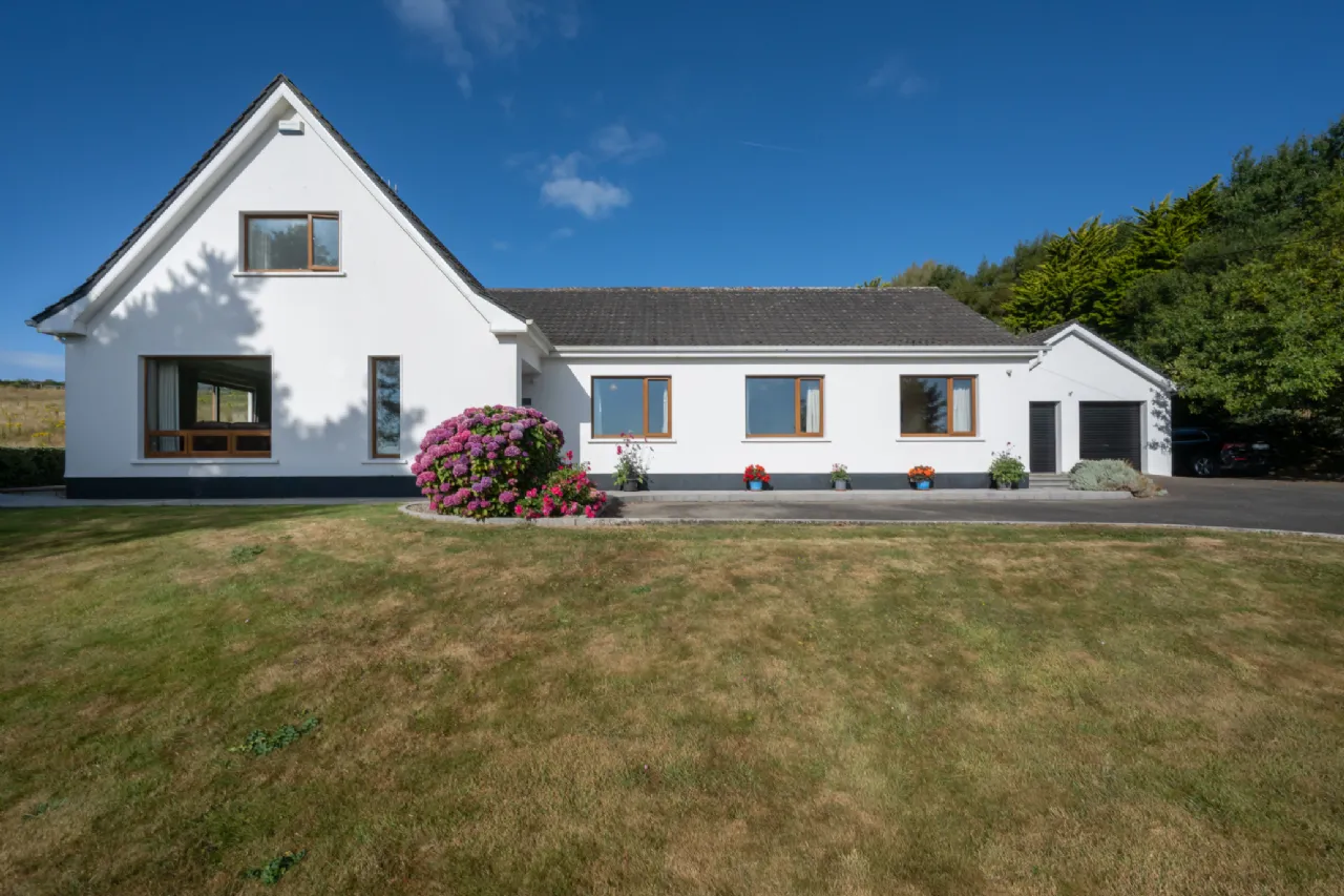 Photo of The Anchor, Ardkilly, Sandycove, Kinsale, Co Cork, P17HY11