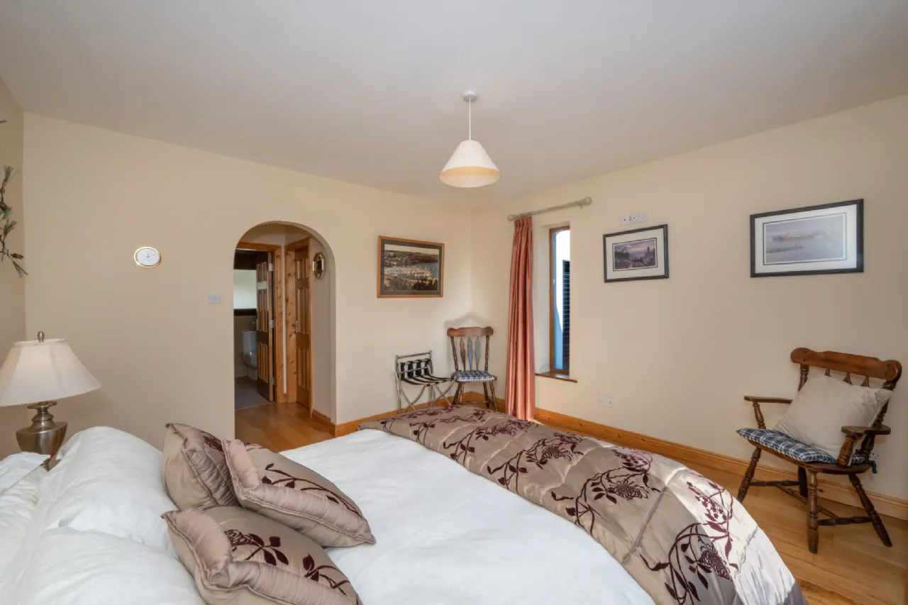 Photo of The Anchor, Ardkilly, Sandycove, Kinsale, Co Cork, P17HY11