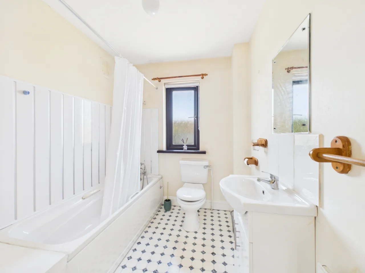 Photo of 5 Esker Walk, Ardkeen Village, Waterford, X91 E5Y4
