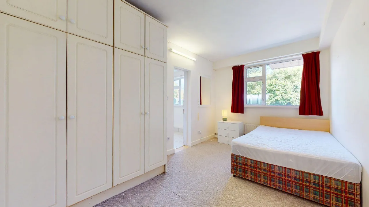 Photo of House, Apartment and Site, 86 Curragh, Castlebar, Co. Mayo, F23 D273