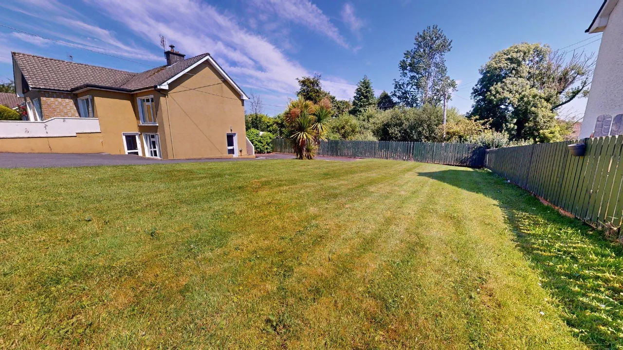 Photo of House, Apartment and Site, 86 Curragh, Castlebar, Co. Mayo, F23 D273